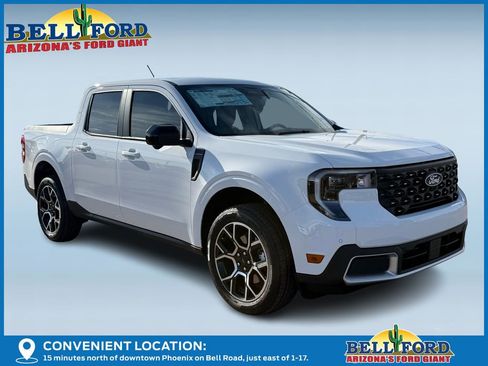 New 2026 Ford Maverick Lariat image 9