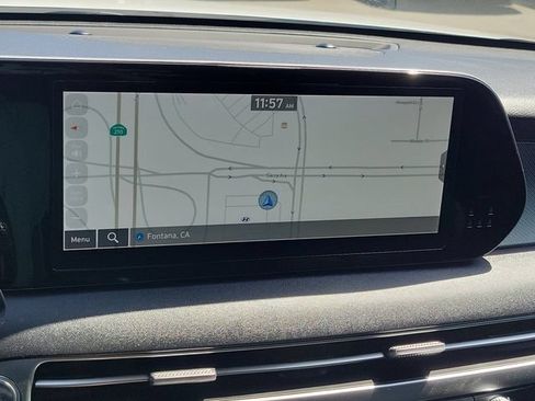 Certified 2024 Hyundai Palisade SEL FWD image 11