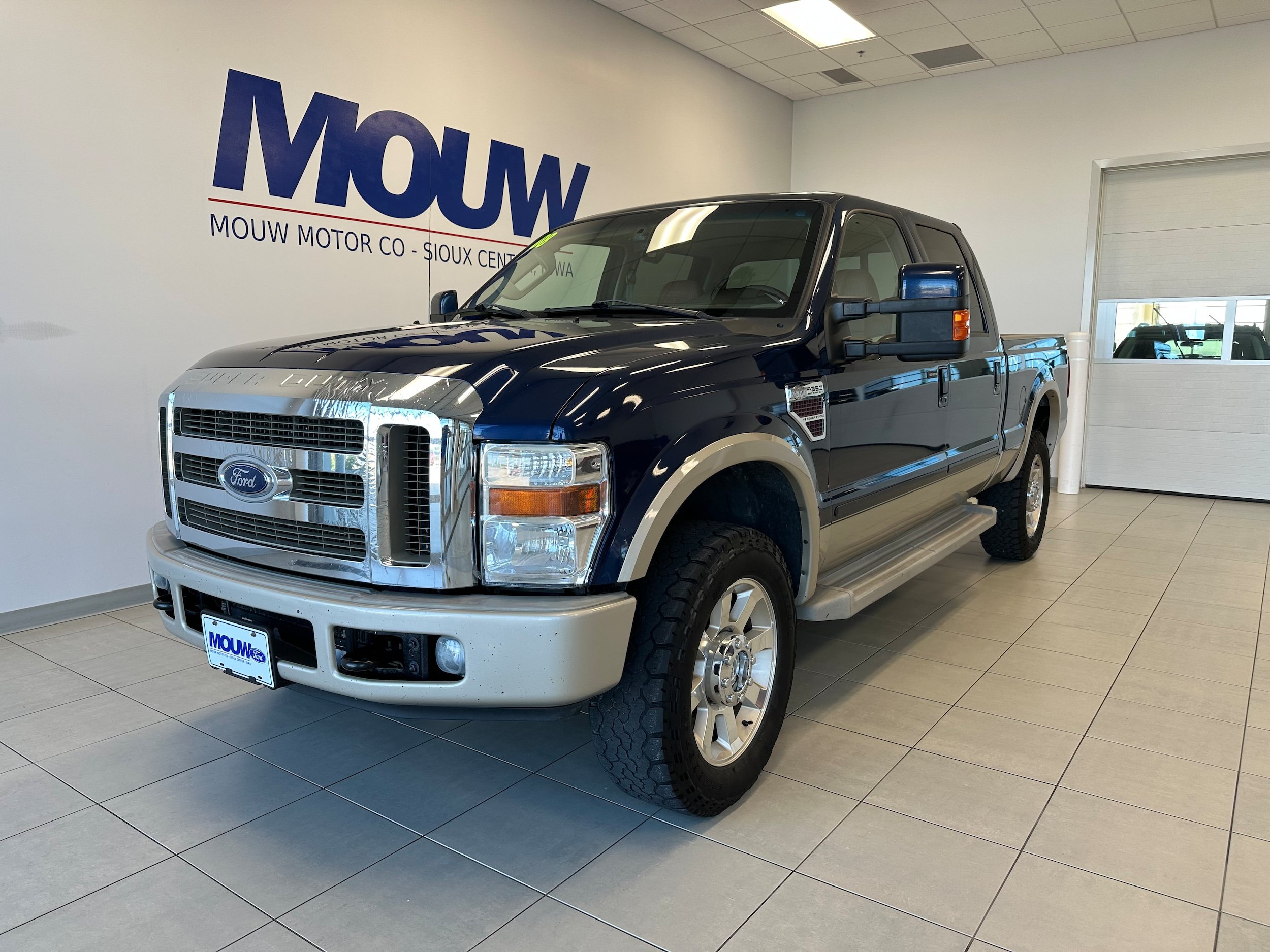Used 2008 Ford F350 King Ranch AWD/4WD image 2