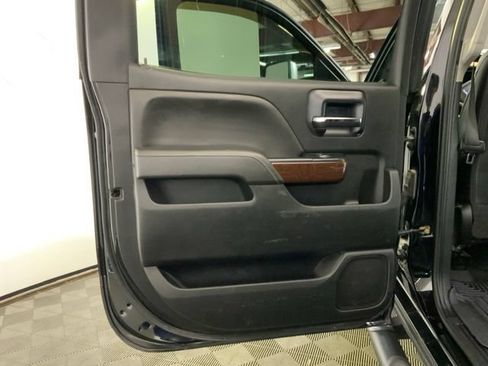 Used 2019 GMC Sierra 2500 SLT AWD/4WD image 35