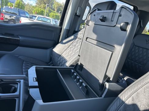 New 2026 Ford F250 XLT w/ XLT Premium Package AWD/4WD image 34
