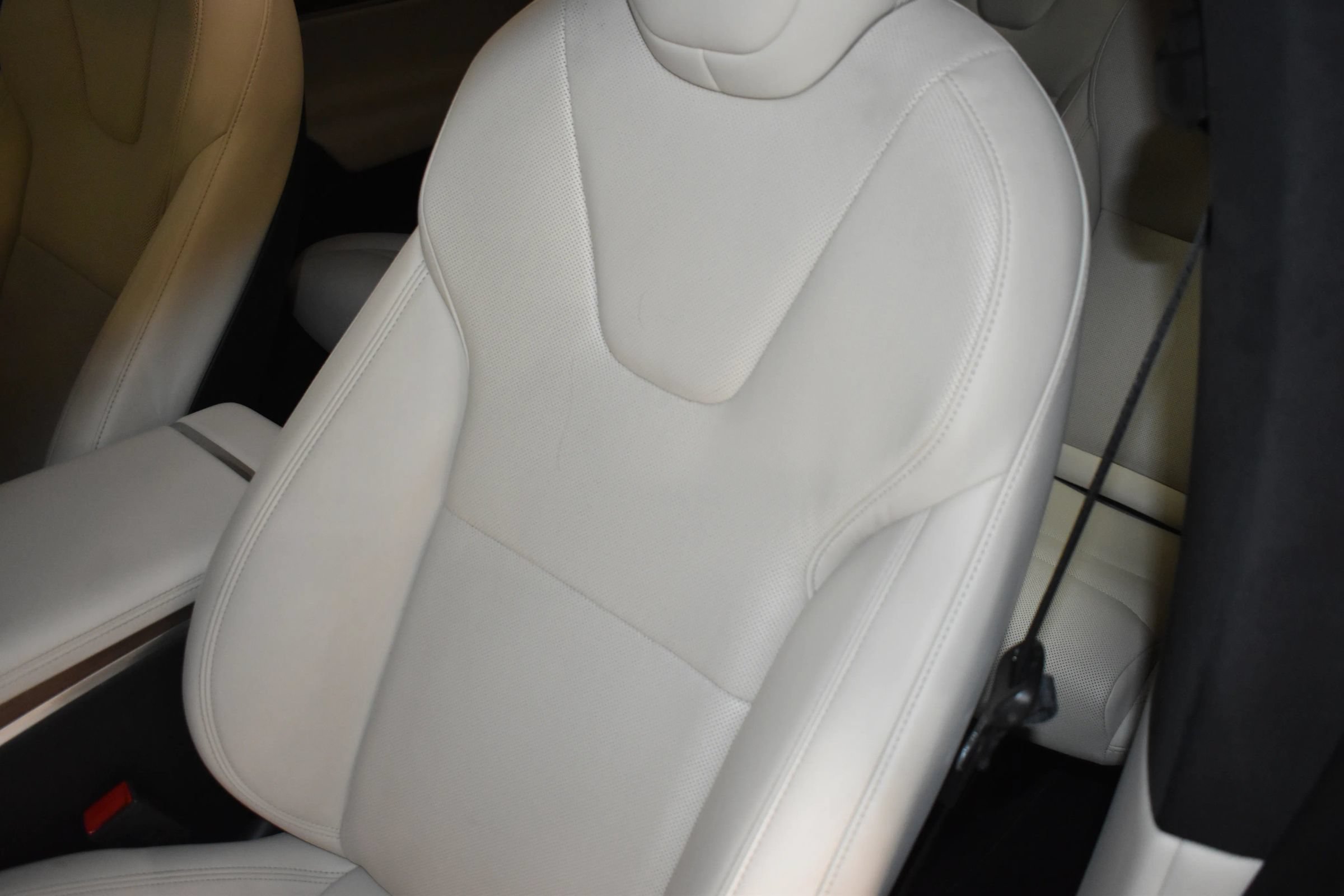 Used 2022 Tesla Model X AWD/4WD image 11