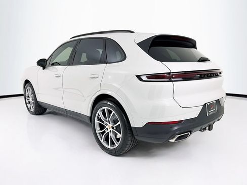 New 2026 Porsche Cayenne AWD/4WD image 3