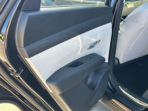 New 2026 Hyundai Tucson SEL FWD image 22