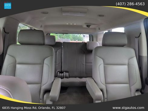 Used 2015 Chevrolet Suburban LTZ RWD image 29