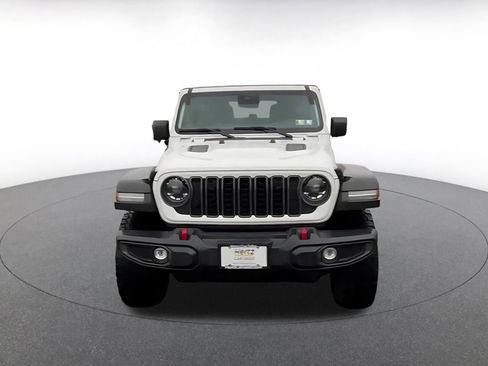 Used 2025 Jeep Wrangler Unlimited Rubicon image 4