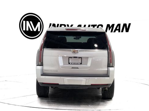Used 2020 Cadillac Escalade Luxury w/ LPO, Radiant Package AWD/4WD image 5