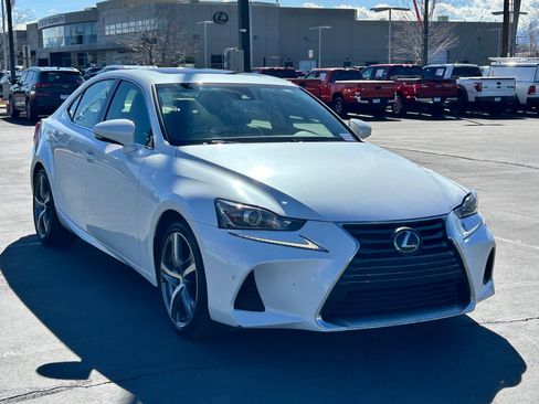 Used 2017 Lexus IS 300 AWD w/ Navigation System Package image 7
