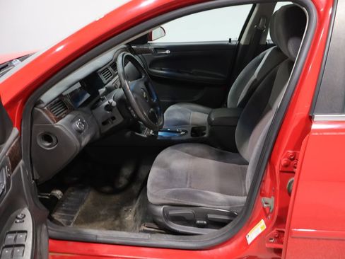 Used 2012 Chevrolet Impala LT w/ LT Sunroof Package FWD image 11