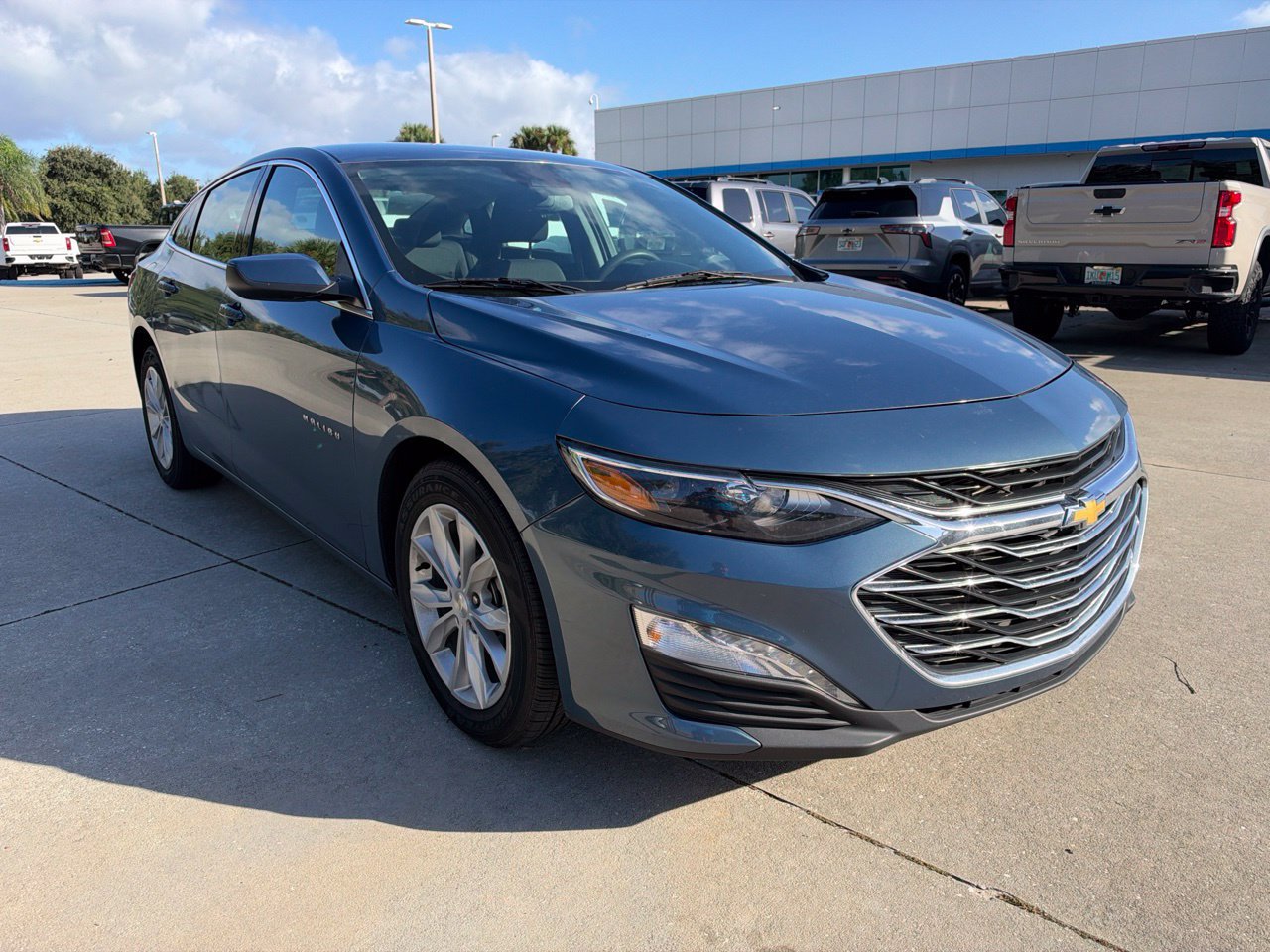 Used 2024 Chevrolet Malibu LT FWD image 7
