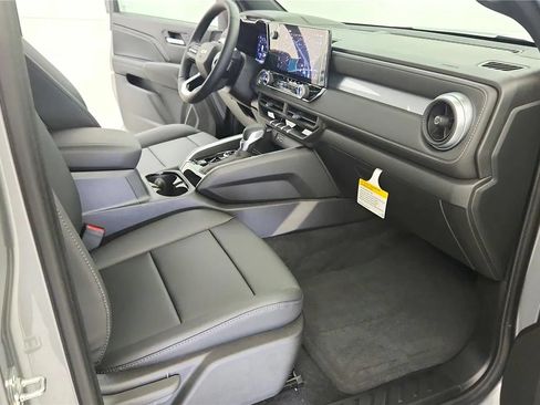 New 2026 Chevrolet Colorado LT w/ LT Convenience Package AWD/4WD image 35