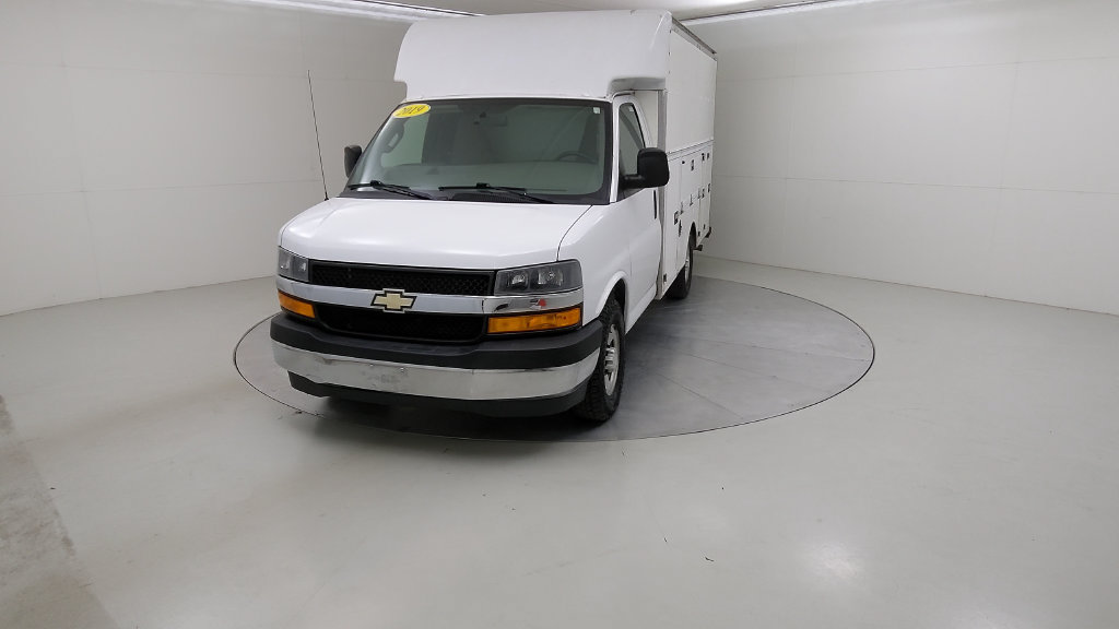 Used 2019 Chevrolet Express 3500 w/ Power Convenience Package RWD image 13