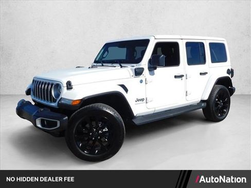 Used 2025 Jeep Wrangler Sahara 4xe AWD/4WD image 1