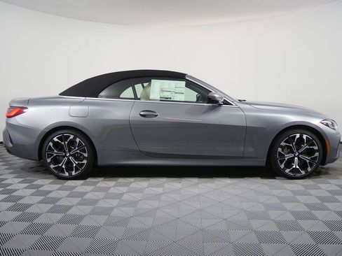 New 2026 BMW 430i Convertible w/ Premium Package image 2