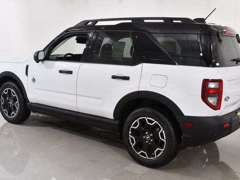New 2026 Ford Bronco Sport Outer Banks w/ Outer Banks Tech Package+ AWD/4WD image 15