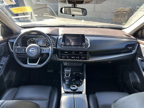 Certified 2023 Nissan Rogue SV w/ SV Premium B Package AWD/4WD image 19