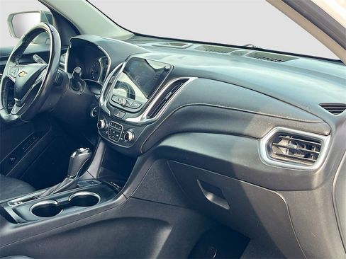Used 2020 Chevrolet Equinox Premier w/ Premier Redline Edition image 28