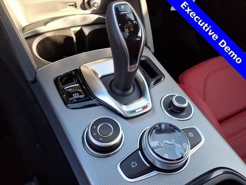 New 2025 Alfa Romeo Stelvio Sprint w/ Veloce Package image 23