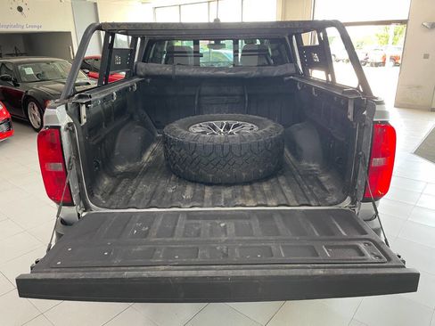 Used 2018 Chevrolet Colorado ZR2 image 7