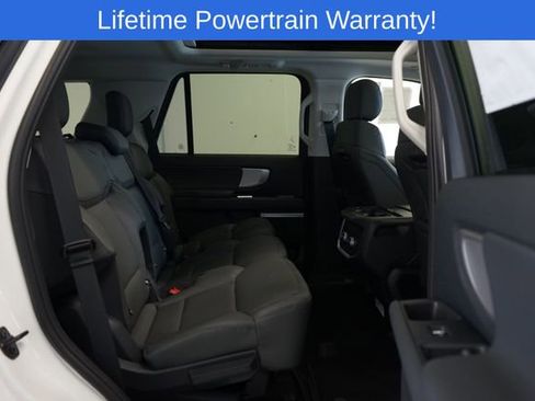 New 2026 Ford Expedition Active image 31