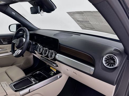 New 2026 Mercedes-Benz GLB 250 GLB 250 image 31
