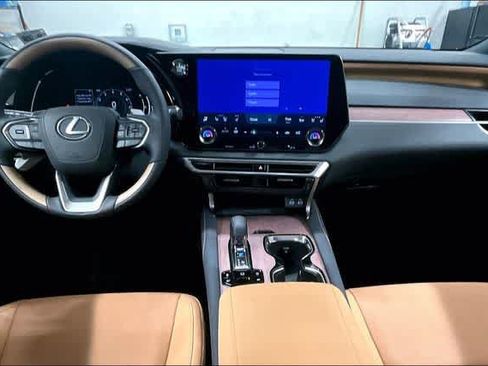 Used 2023 Lexus RX 350 Premium w/ Accessory Package AWD/4WD image 7