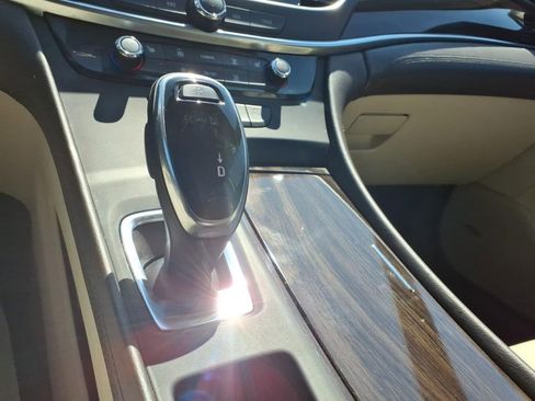 Used 2018 Buick LaCrosse Essence w/ Sights and Sounds Package FWD image 20