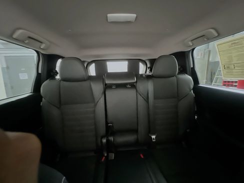 Used 2023 Mitsubishi Outlander Ralliart AWD/4WD image 33