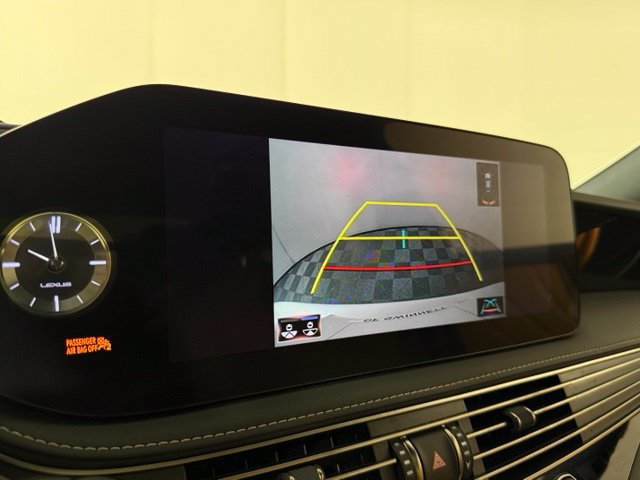 Used 2021 Lexus LS 500 RWD image 22