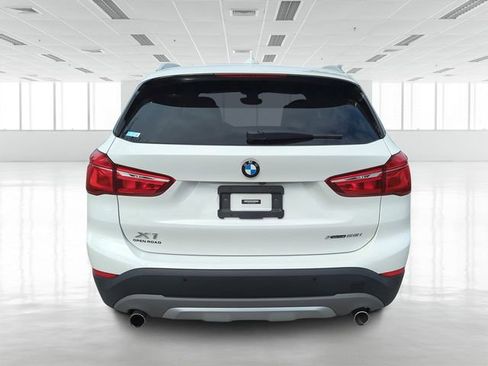Used 2019 BMW X1 xDrive28i image 5