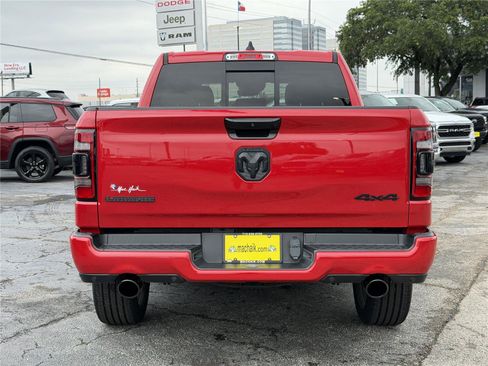 Used 2023 RAM 1500 Laramie AWD/4WD image 6