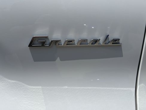 Used 2025 Maserati Grecale Folgore AWD/4WD image 15