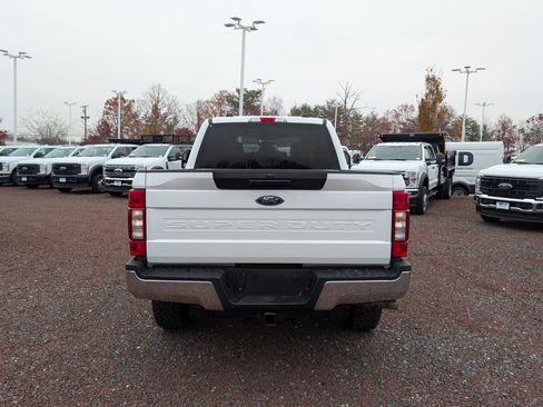 Certified 2022 Ford F250 XLT image 4