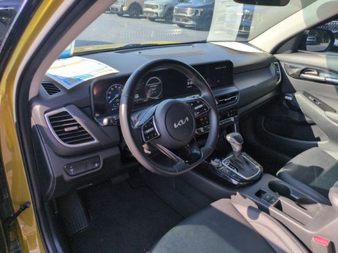 Used 2024 Kia Seltos SX AWD/4WD image 15