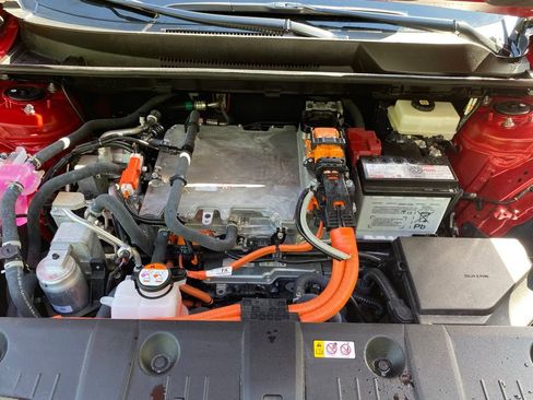 Used 2026 Toyota bZ FWD image 13