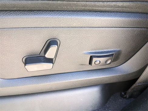 Used 2022 RAM 3500 Limited image 22