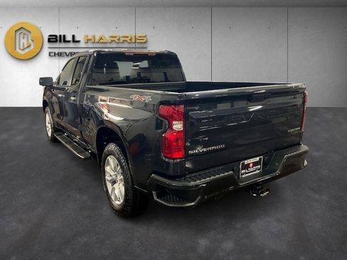 Used 2022 Chevrolet Silverado 1500 Custom image 12