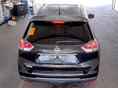 Used 2016 Nissan Rogue SV FWD image 4