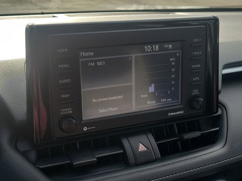 Used 2021 Toyota RAV4 XLE image 25