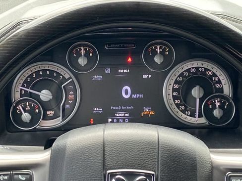 Used 2017 RAM 1500 Limited AWD/4WD image 9