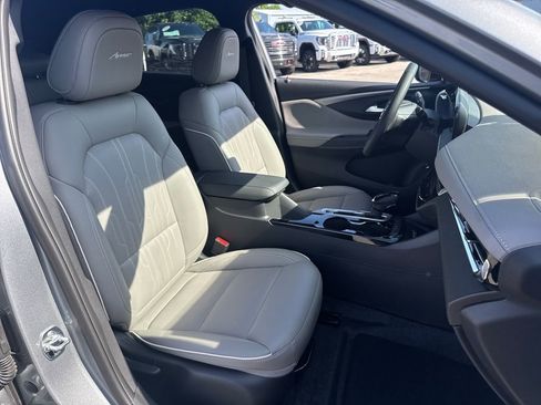 New 2026 Buick Envista Sport Touring FWD image 11