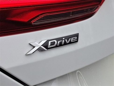 New 2026 BMW 840i xDrive 840i w/ M Sport Professional Package image 25