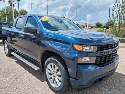 Used 2021 Chevrolet Silverado 1500 Custom w/ Safety Confidence Package RWD image 9