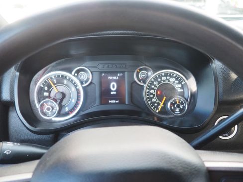 Used 2021 RAM 2500 Tradesman w/ Chrome Appearance Group image 20