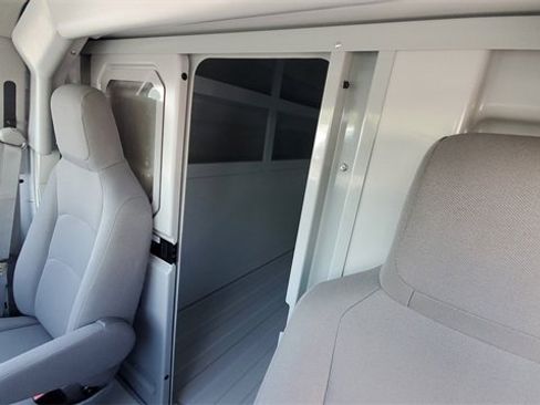 New 2026 Ford E-450 and Econoline 450 Super Duty w/ Power Equipment Group image 35