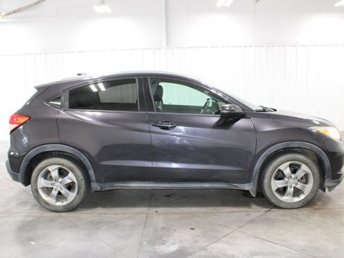 Used 2017 Honda HR-V EX-L image 11