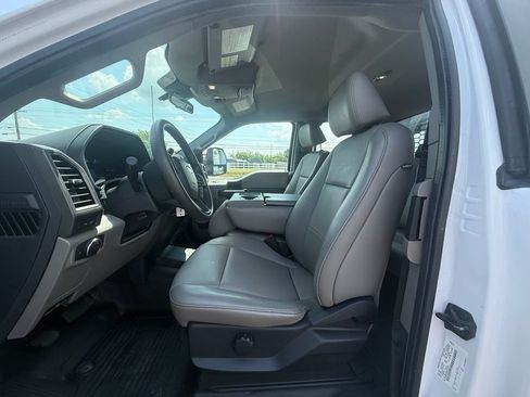 Used 2022 Ford F450 XL w/ Power Equipment Group AWD/4WD image 11