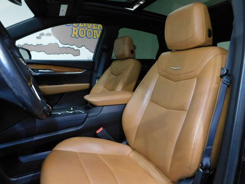 Used 2022 Cadillac XT5 Premium Luxury AWD/4WD image 30