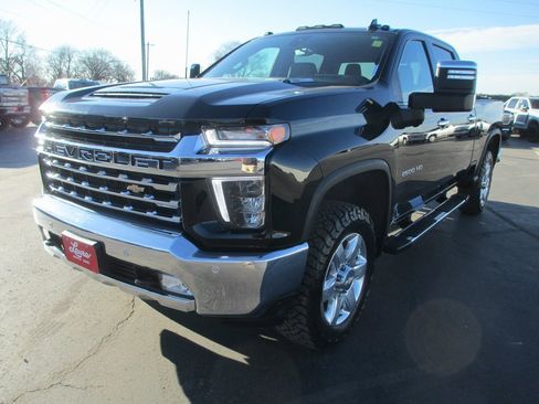 Certified 2022 Chevrolet Silverado 2500 LTZ w/ LTZ Convenience Package image 10