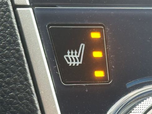 Used 2018 Subaru Outback 3.6R Limited image 20